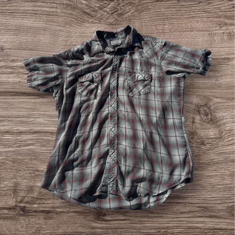 Wrangler Western Style Pearl‎ Snap Button Down Casual Shirt Men's Sz L/XL?